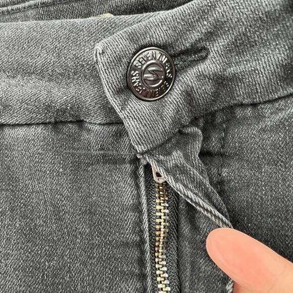 Seven7 Size 16 (36x29) Short Tummyless High Rise Skinny Jeans Black Stone Wash - Picture 8 of 13